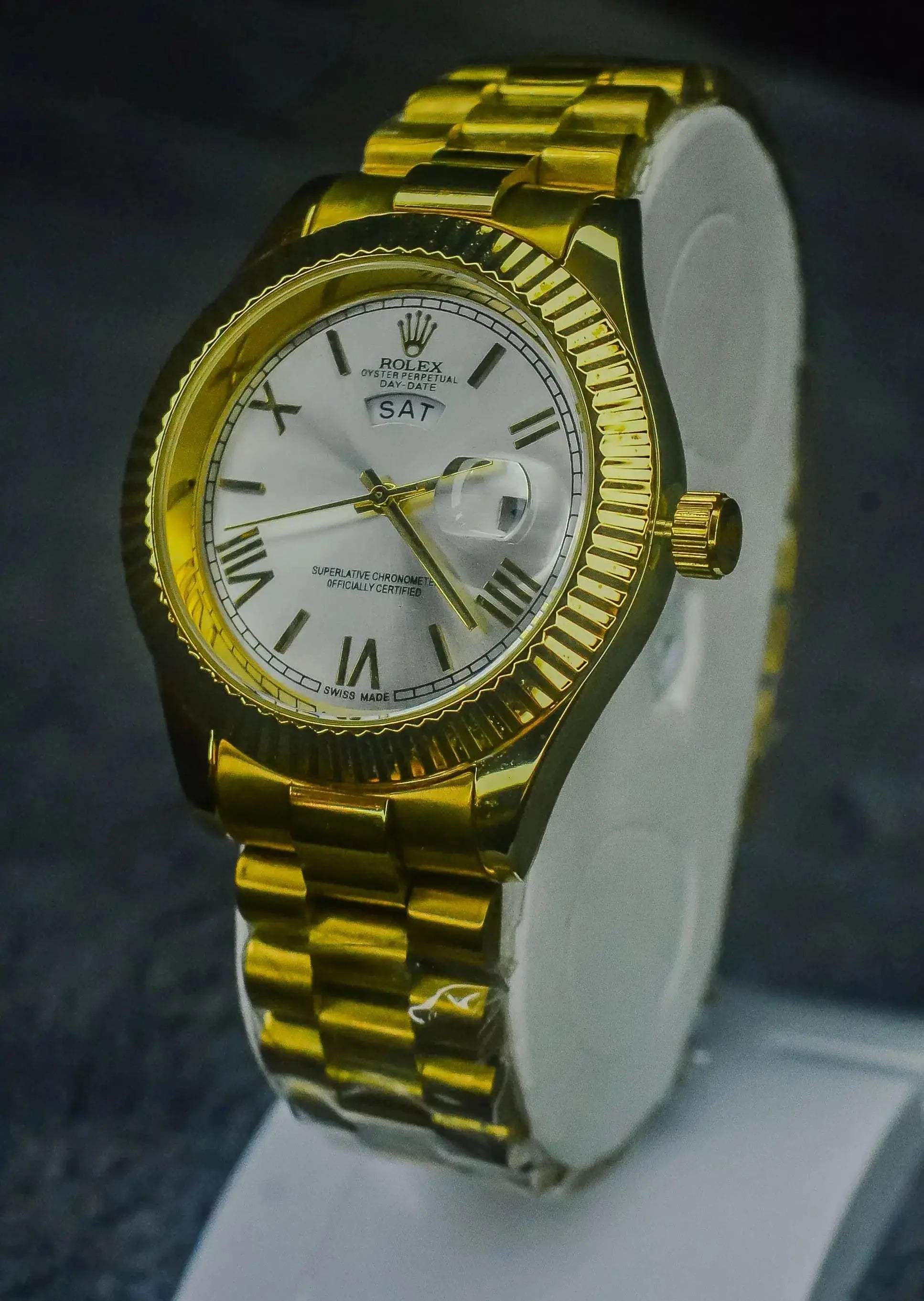 Brand Mens Business Sports Quartz Watch Classic Waterproof Luminous Calendar Creative Clock Male Personalized Wristwatch - four tick Watches