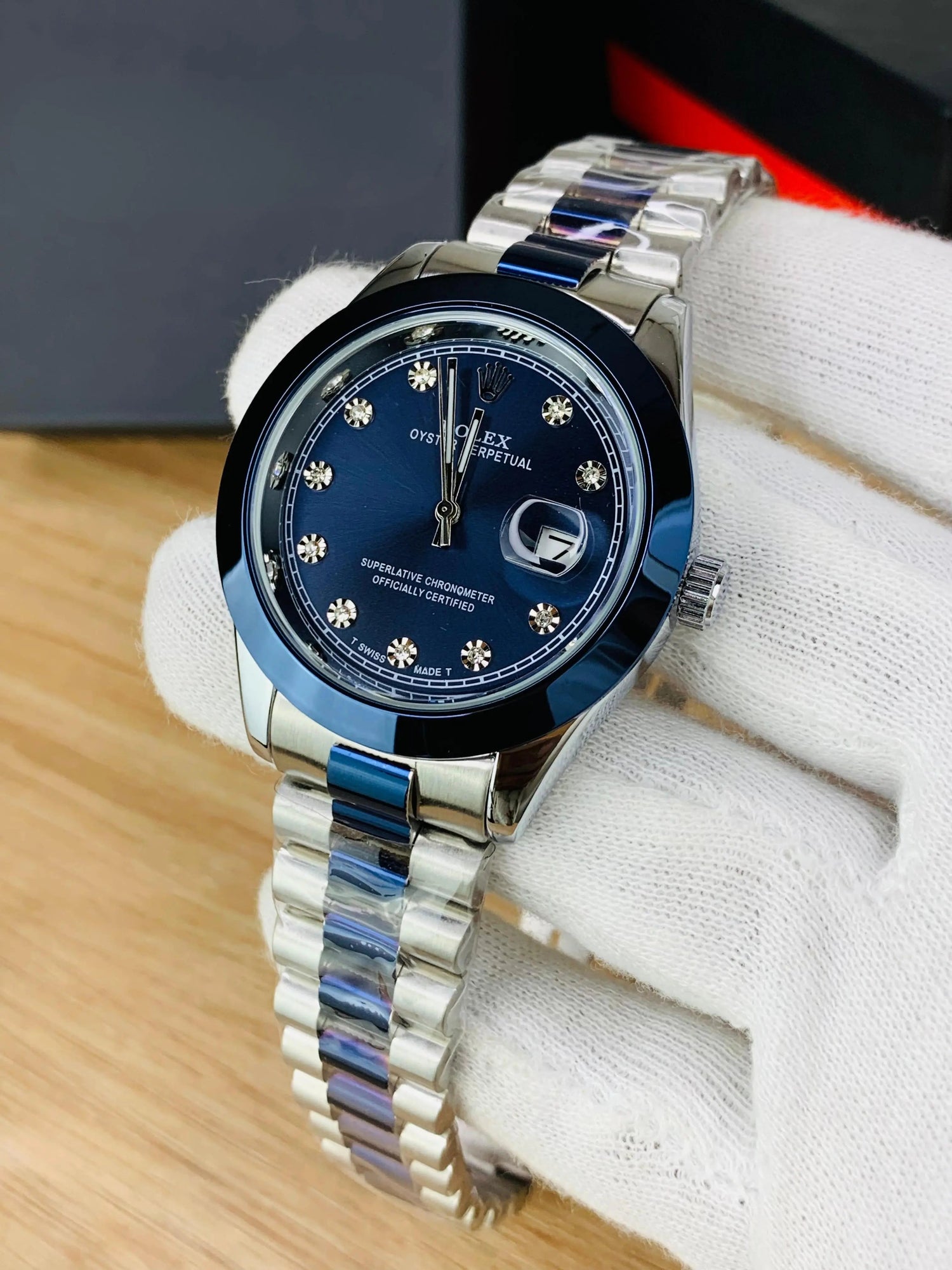Rolex Blue Executive Edition – Two-Tone Dial with Bold Chain Build Four Tick