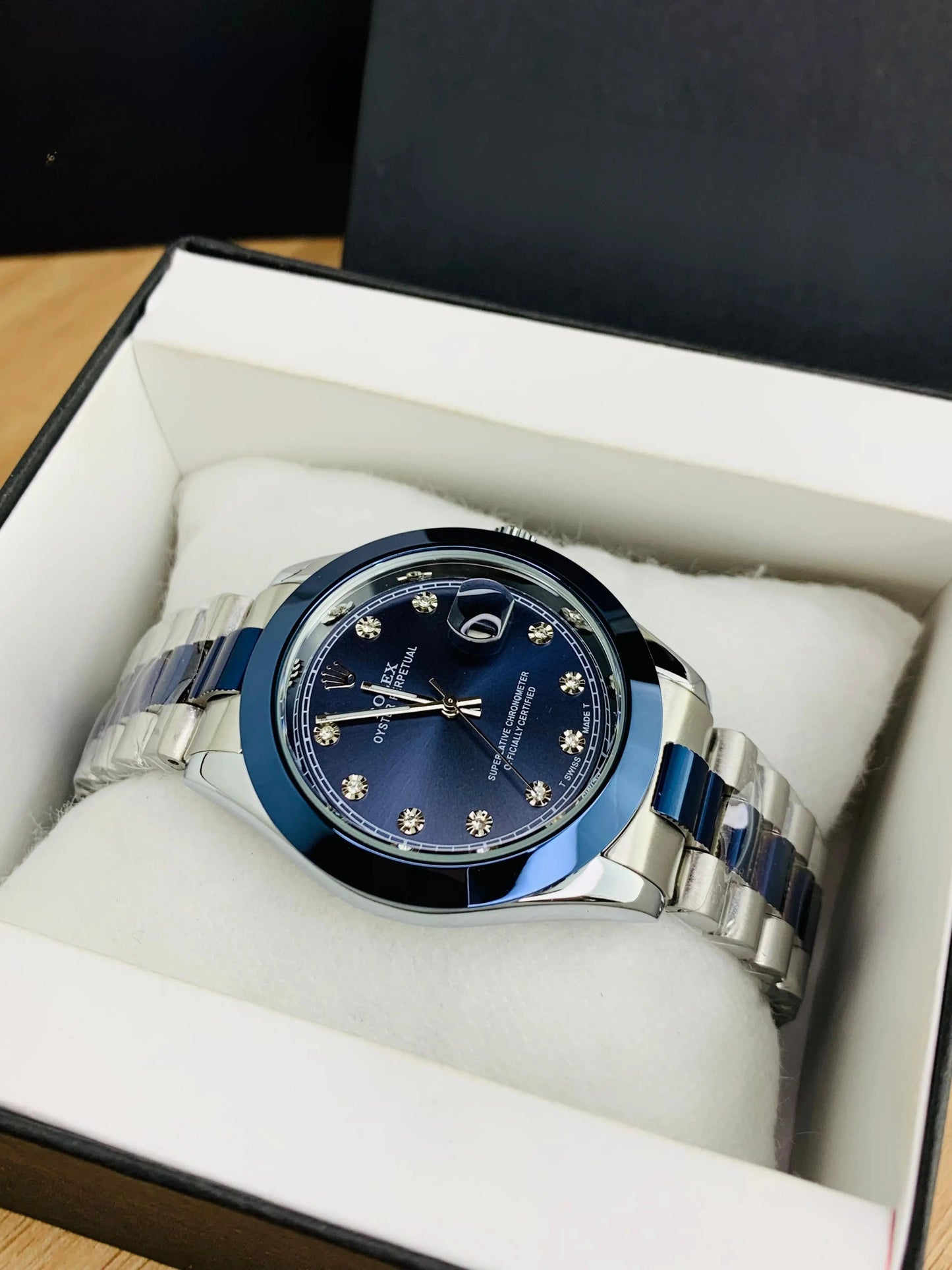 Rolex Blue Executive Edition – Two-Tone Dial with Bold Chain Build Four Tick
