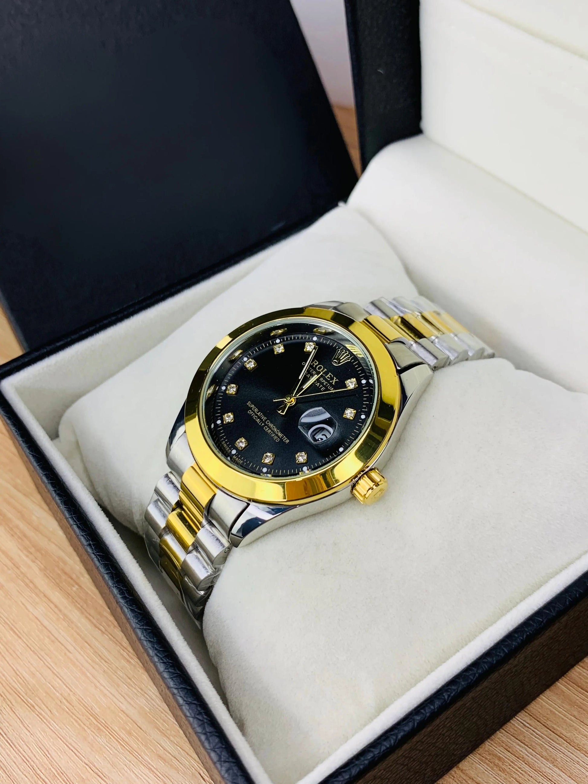 Rolex Stone Dial Edition – White Luxury Watch with Date Display - Four Tick