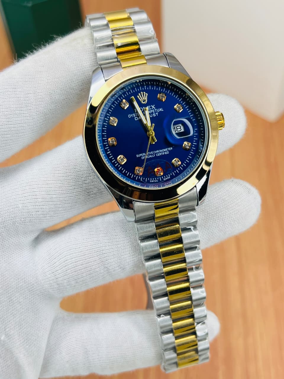 Rolex Stone Dial Edition – White Luxury Watch with Date Display